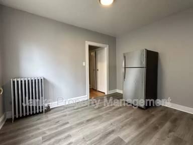 Main picture of 5901 W Huron St & 644 N Mayfield Ave Apartments