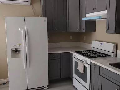 Main picture of 5581 Tilton Ave