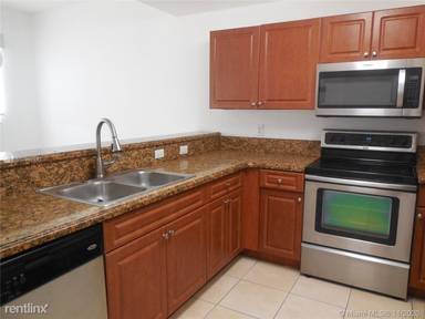 Main picture of Promenade Shores at Doral