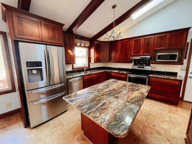 Main picture of 232 Craig Dr
