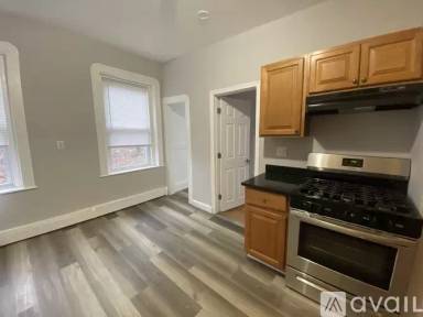 Main picture of 98 Woodledge St