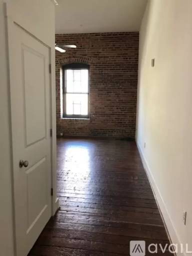 Main picture of 600 Craghead St