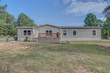 Main picture of 2153 Highway 2