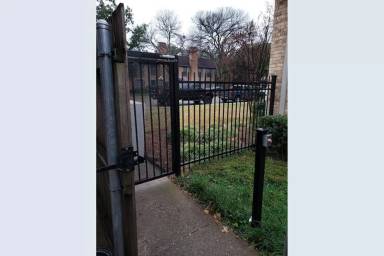 Main picture of 7903 Meadow Park Dr