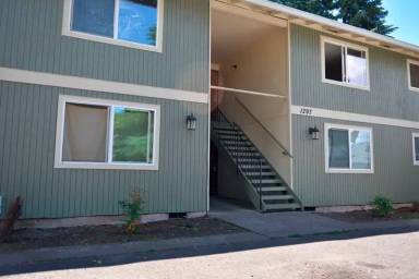 Main picture of 1297 S Ivy St