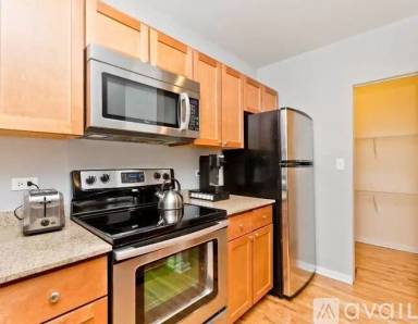 Main picture of Sheridan Plaza