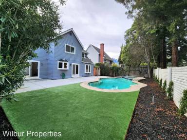 Main picture of 554 Sullivan Dr