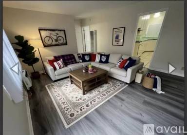 Main picture of 402-406 E Palmer Ave Apartments