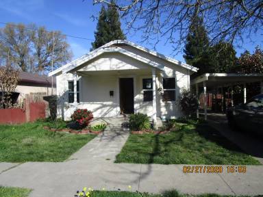 Main picture of 729 Chestnut St