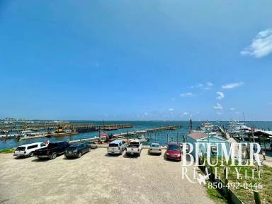 Main picture of 10115 Sinton Dr