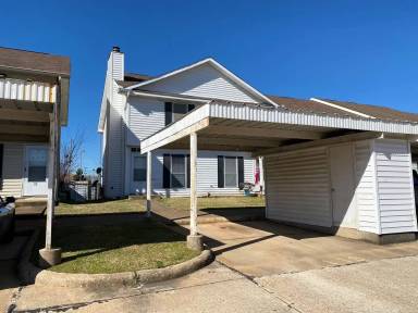 Main picture of 2138 Airline Dr