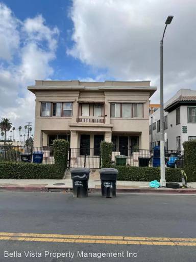 Main picture of 1555 6th Ave