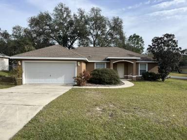 Main picture of 8165 N Pickinz Way
