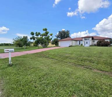Main picture of 3495 Lake View Blvd