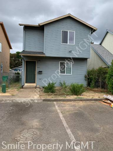 Main picture of 8421 SE Insley St