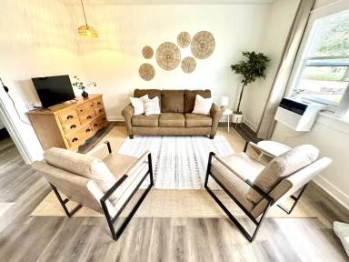 Main picture of 1217 McKinley Ave