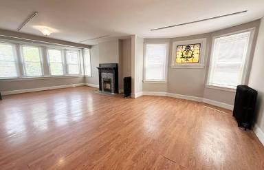 Main picture of 345 Ludlow Ave