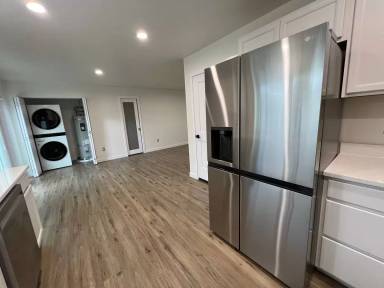 Main picture of 863 Cook Rd