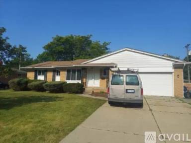 Main picture of 28601 Little Mack Ave