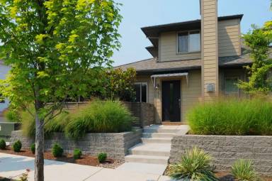 Main picture of 33 N Mountain Ave