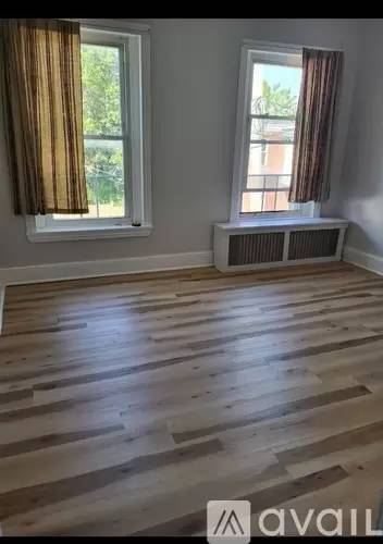 Main picture of 1302 Read St