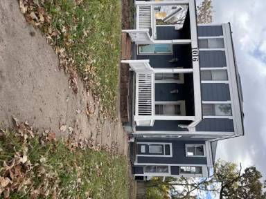 Main picture of 1016 NE Quincy St