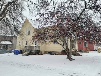 Main picture of 228 N Lawe St