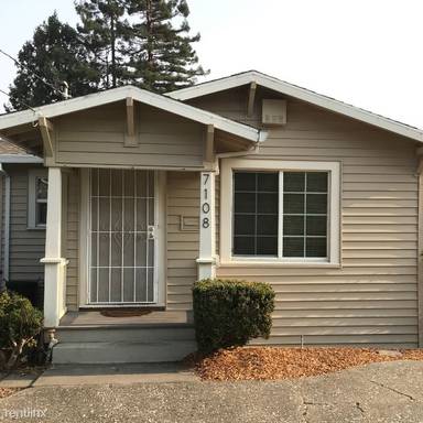 Main picture of 7132 Blake St