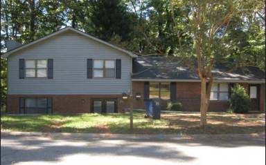 Main picture of 1120 Sweetwater Cir