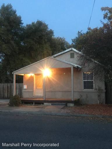 Main picture of 35 N Bryan Ave