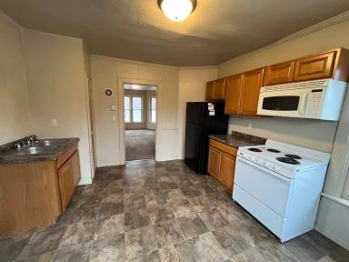 Main picture of 714 Jackson St