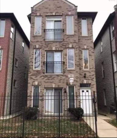 Main picture of 7955 S Manistee Ave