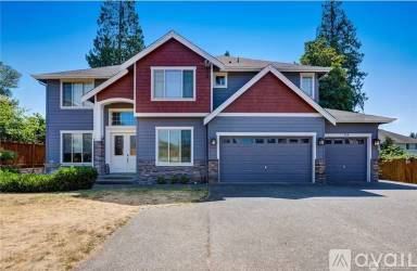Main picture of 250 Mt Baker Ave NE