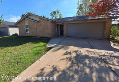 Main picture of 3105 Chaparral Dr