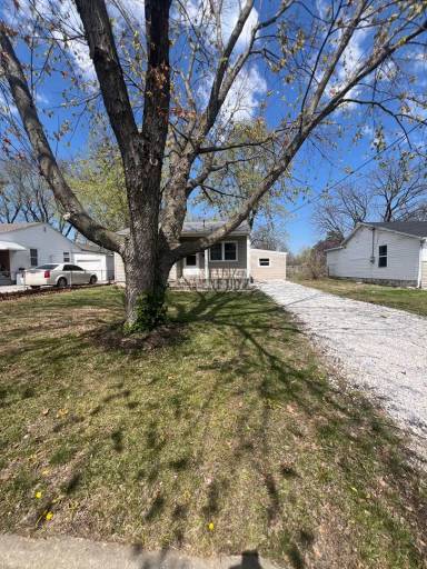 Main picture of 1723 W Webster St