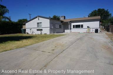 Main picture of 1125 Tangerine St