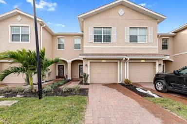 Main picture of 2827 BLOSSOM WAY- 3 BEDROOM TOWNHOUSE IN ORANGE BLOSSOM