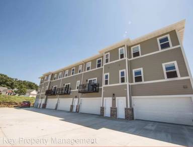 Main picture of Pinnacle Villages