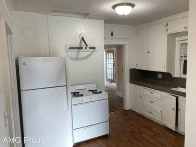 Main picture of 3944 Georgia St