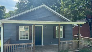 Main picture of 905 Keller Ave