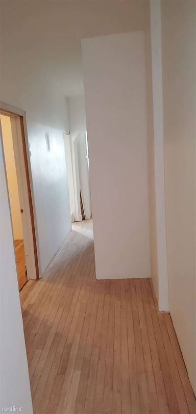Main picture of 2109 Rene Ct
