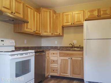 Main picture of 7911 University Ave