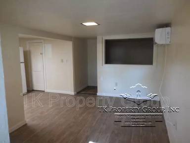 Main picture of 227 S Church St