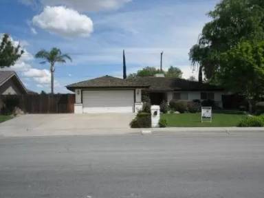 Main picture of 3512 Waldport Ln