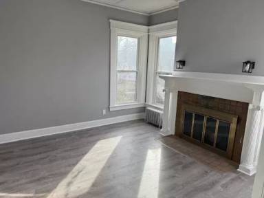 Main picture of 78 Everett St