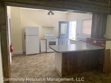 Main picture of 123 Dewey St
