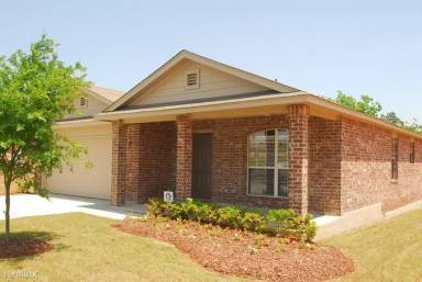 Main picture of 10327 English Manor Dr