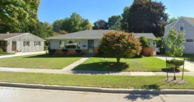 Main picture of W67N434 Grant Ave