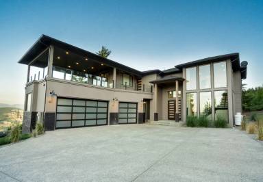 Main picture of 18707 SE 65th Pl