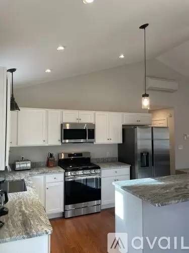 Main picture of 64 Burgess Rd